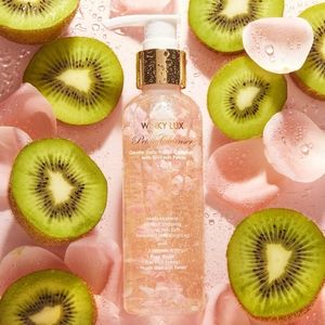 Winky lux petal cleanser Brand New 145ml Gentle Daily Facial Cleanser